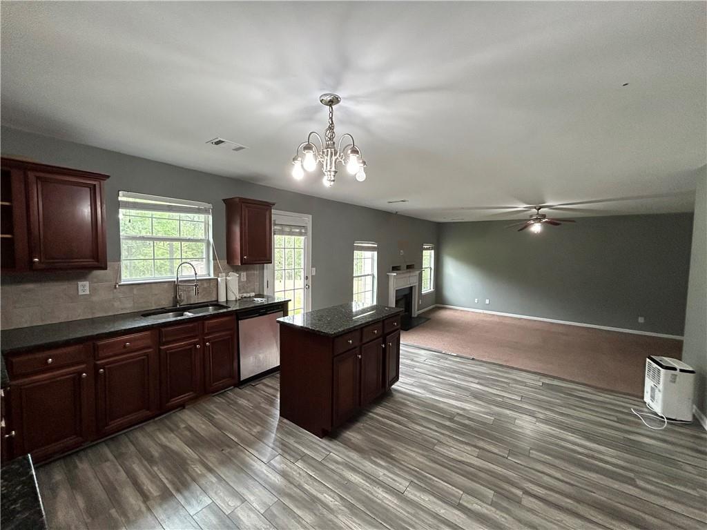 1040 Baltic Way Lithonia, GA 30058 - Photo 6 of 30