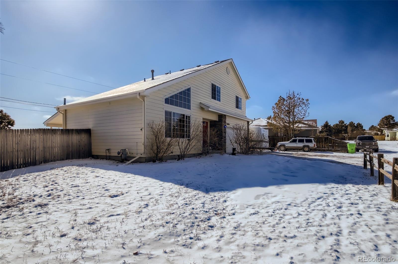 34094 Prairie Loop Elizabeth, CO 80107 - Photo 3 of 28 Gallery Image 3