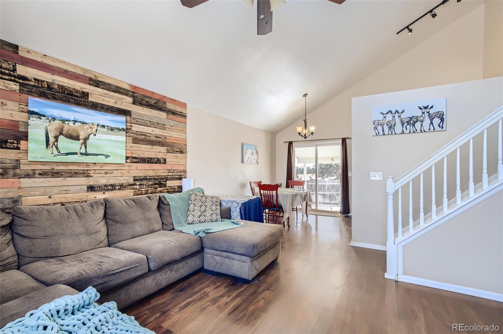 34094 Prairie Loop Elizabeth, CO 80107 - Photo 5 of 28 Gallery Image 5