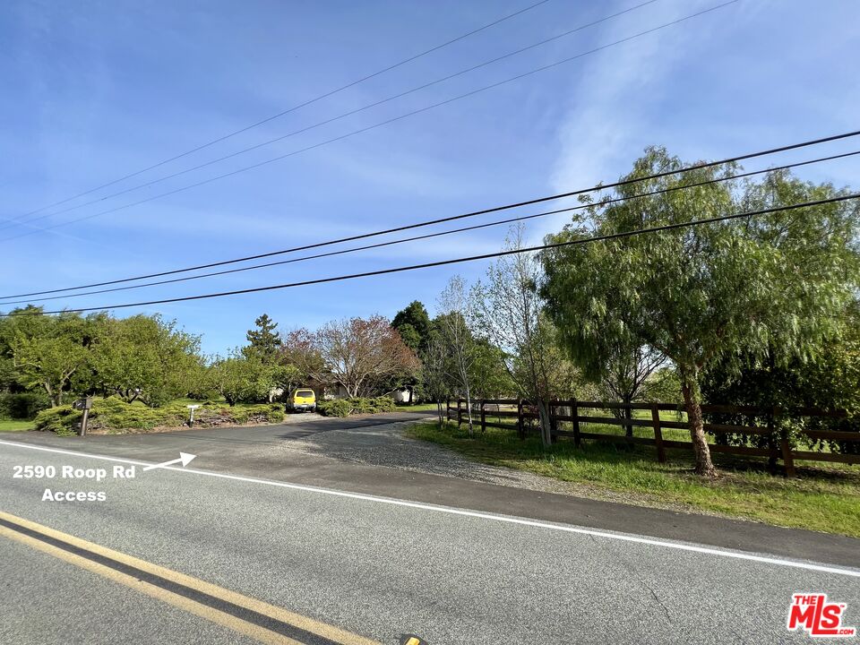 2590 Roop Road Gilroy, CA 95020 - Photo 7 of 27 a view of a street