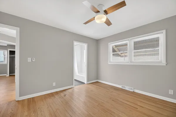 $1,795 | 11817 West North Avenue, Wauwatosa, WI 53226