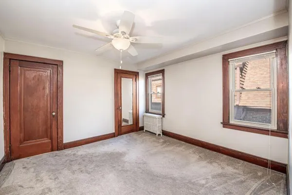 $1,500 | 4217 North Newhall Street, Unit 4219, Shorewood, WI 53211