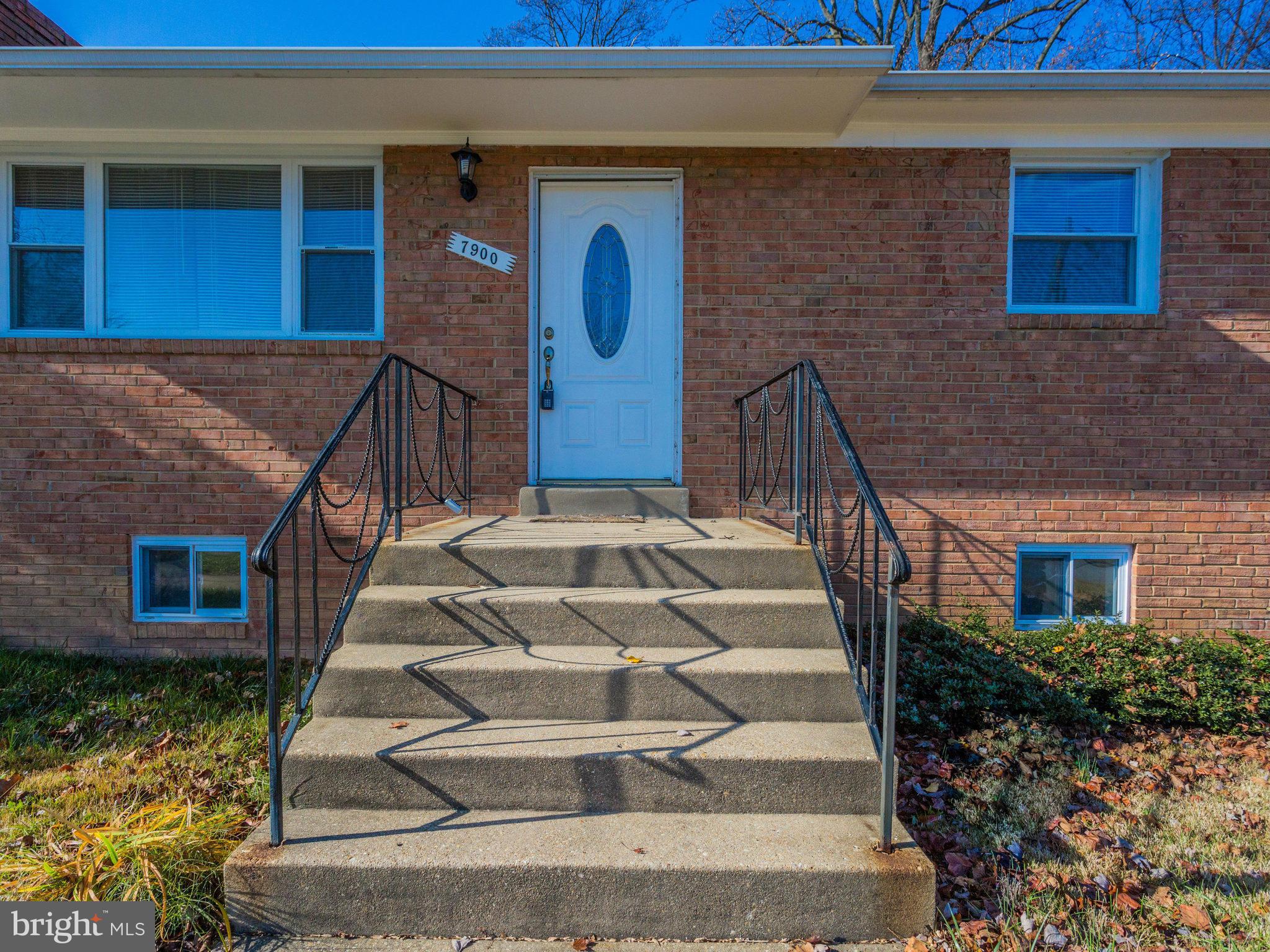 7900 Steve Drive District Heights, MD 20747 - Photo 2 of 23 Exterior (Front)
