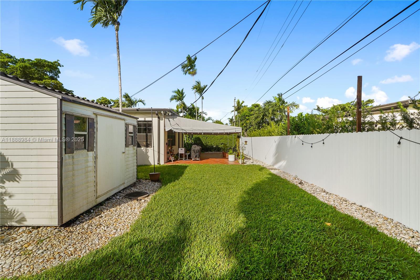 6331 Southwest 18th Street West Miami, FL 33155 - Photo 26 of 28