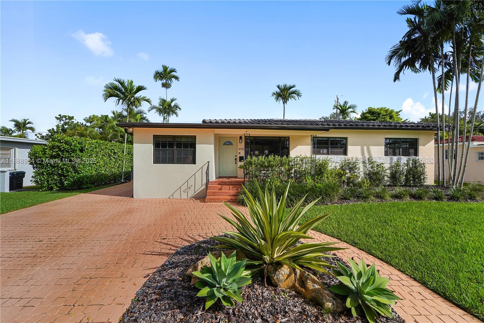 6331 Southwest 18th Street West Miami, FL 33155 - Photo 3 of 28