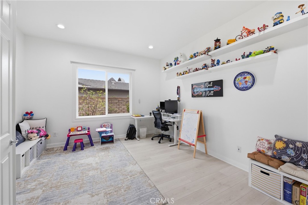 14852 Hightop Street Moorpark, CA 93021 - Photo 10 of 61