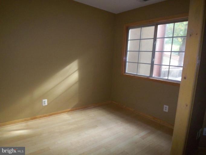 4934 Columbia Road, Unit 3 60 Columbia, MD 21044 - Photo 4 of 8 Bedroom #1