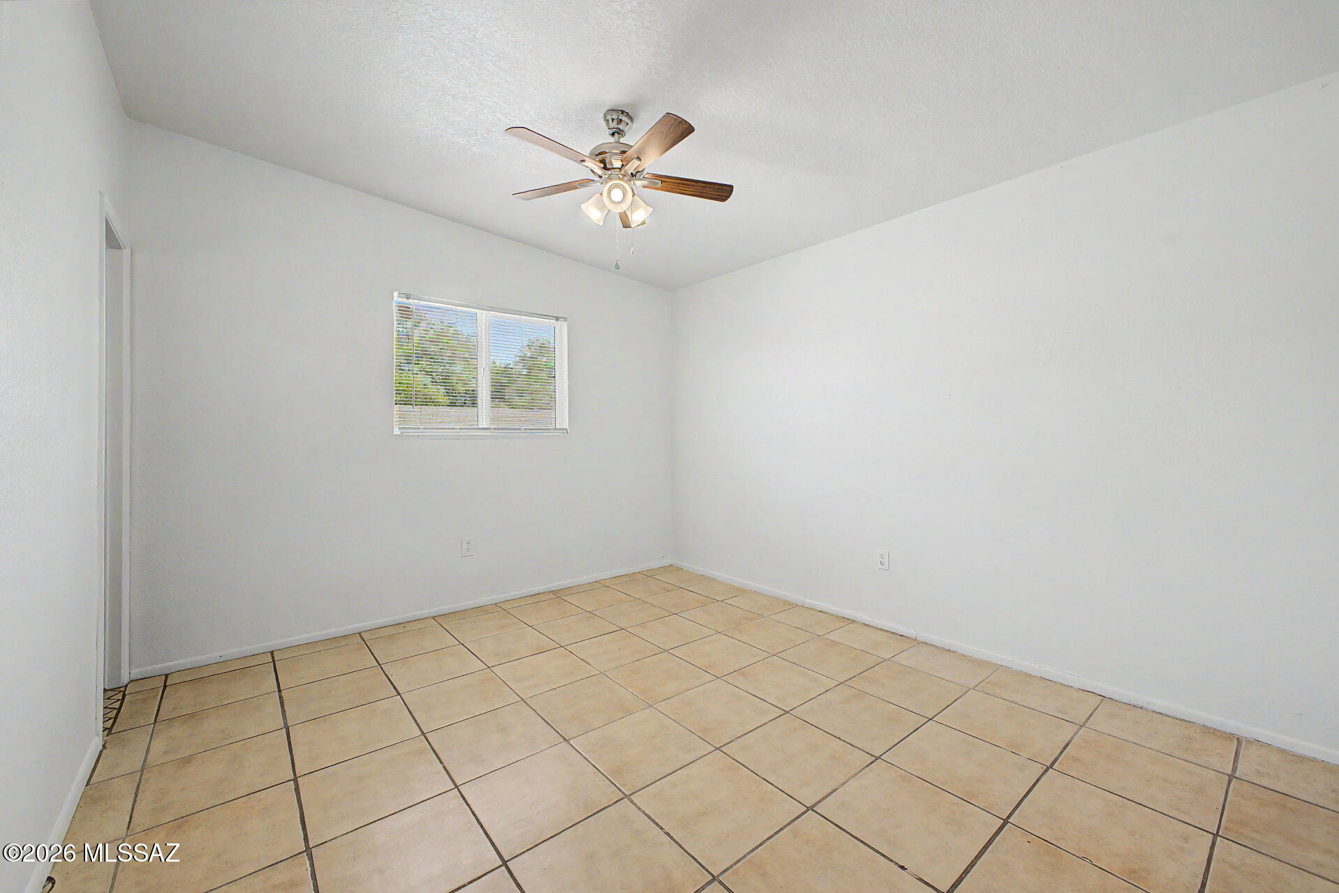 7460 North Oldfather Road Tucson, AZ 85741 - Photo 12 of 24 Bedroom