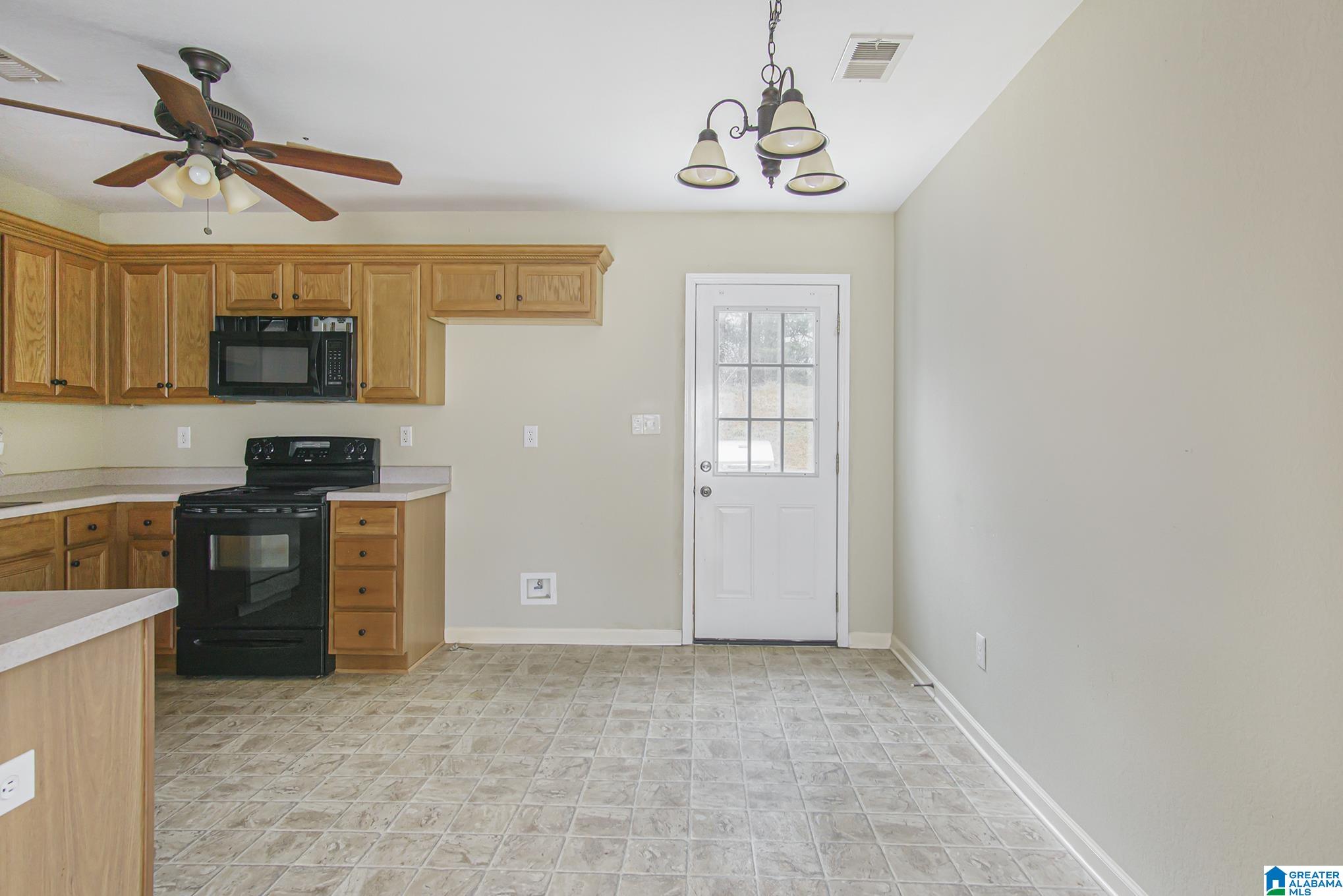 66 Sunset Lane Jemison, AL 35085 - Photo 6 of 26