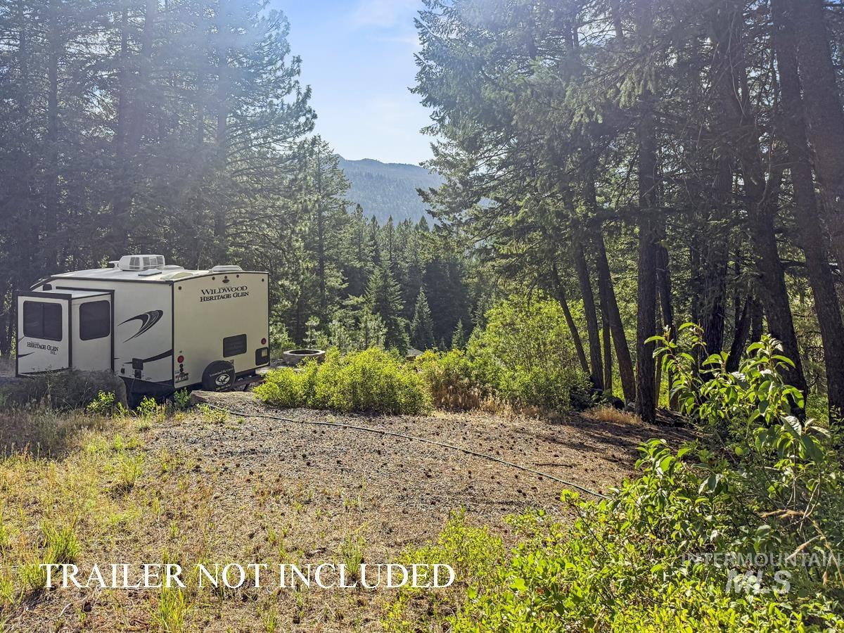 507 Collier View Road Cascade, ID 83611 - Photo 6 of 18 Multiple Parking for RV and Vehicles