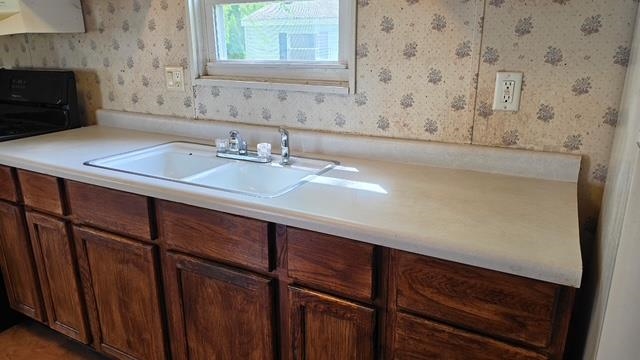 2219 Haven Monroe, WI 53566 - Photo 6 of 17