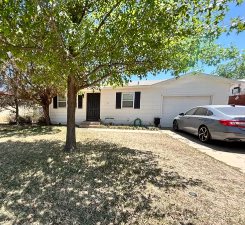 $1,825 | 5315 23rd Street, Lubbock, TX 79407
