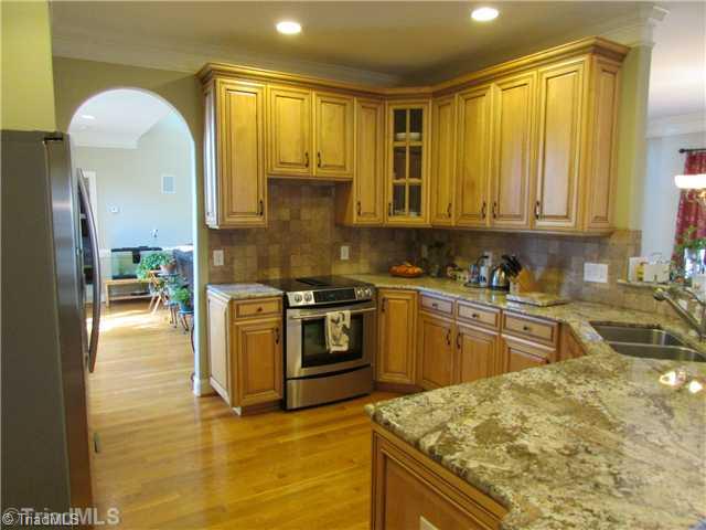 4921 Fox Chase Road Greensboro, NC 27410 - Photo 4 of 16 Kitchen.