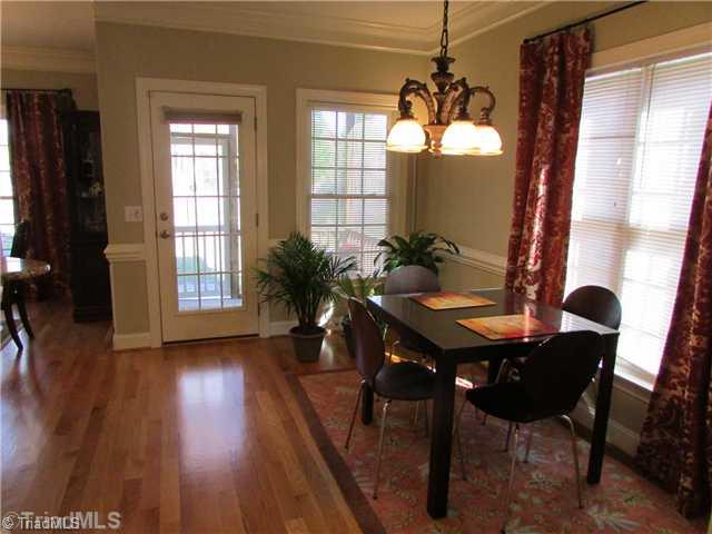 4921 Fox Chase Road Greensboro, NC 27410 - Photo 5 of 16 Breakfast.