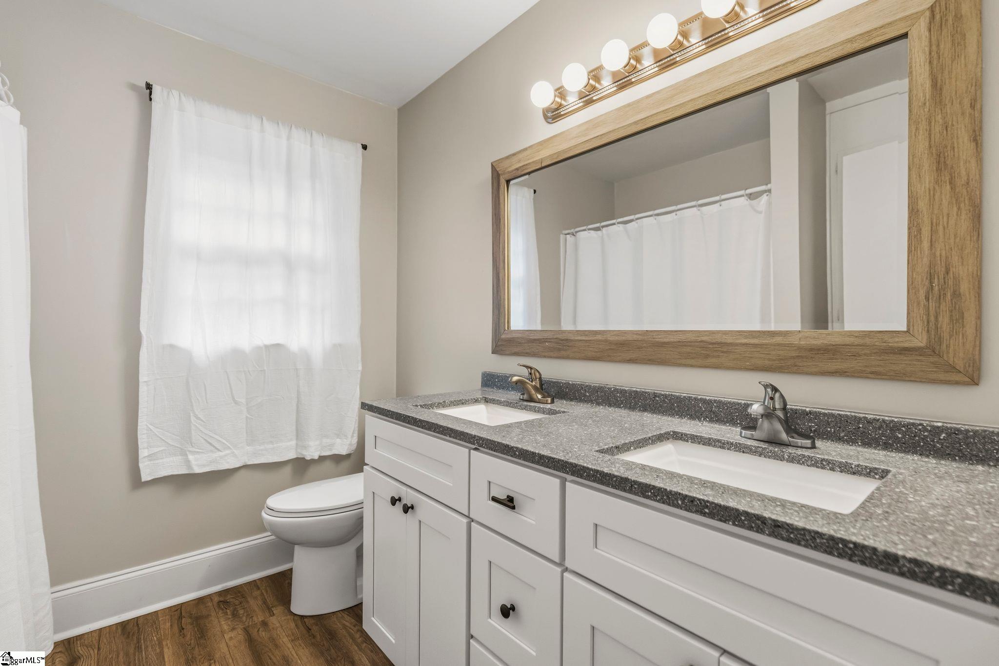 815 Edwards Road, Unit 10 Greenville, SC 29615 - Photo 10 of 25 Gallery Image 10
