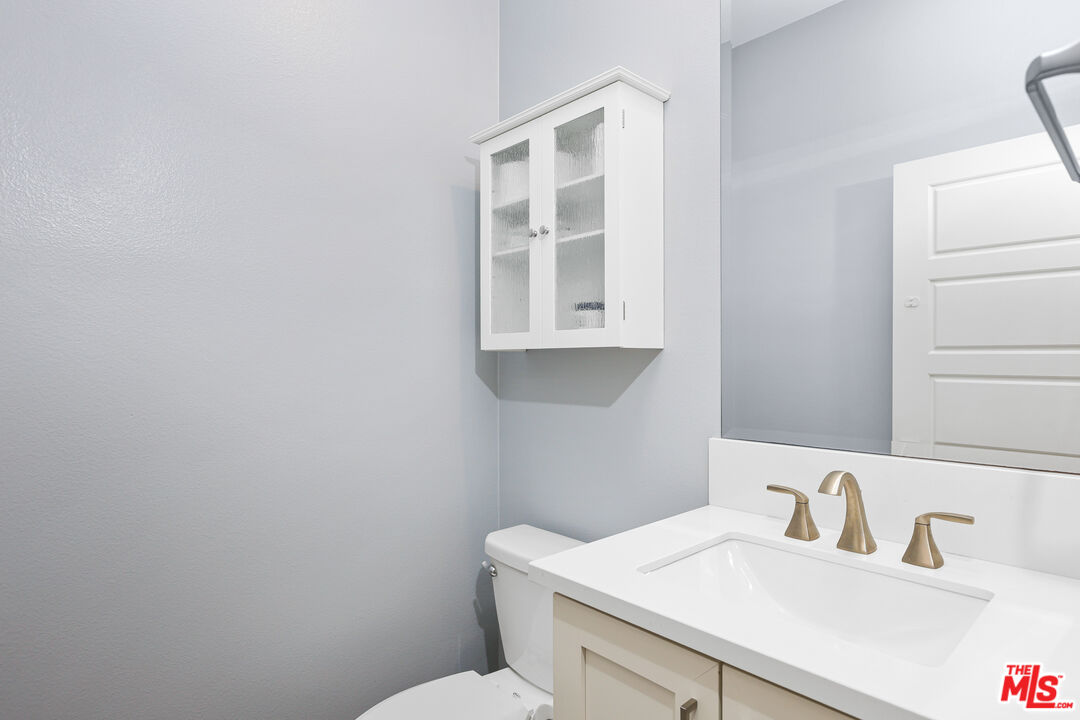 116 Catalyst Irvine, CA 92618 - Photo 56 of 75