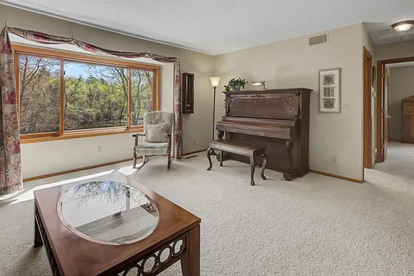 $434,900 | 13027 Vernon Avenue, Savage, MN 55378