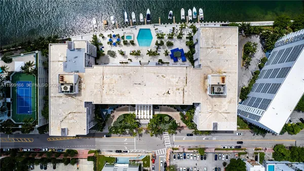$5,750 | 800 West Avenue, Unit 946, Miami Beach, FL 33139