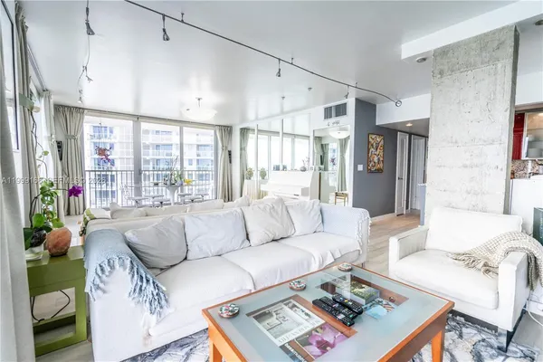 $5,750 | 800 West Avenue, Unit 946, Miami Beach, FL 33139