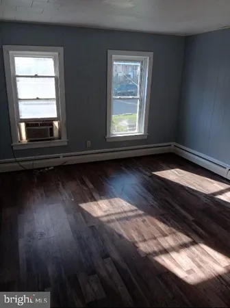 $45,900 | 931 West Spruce Street, Coal Township, PA 17866