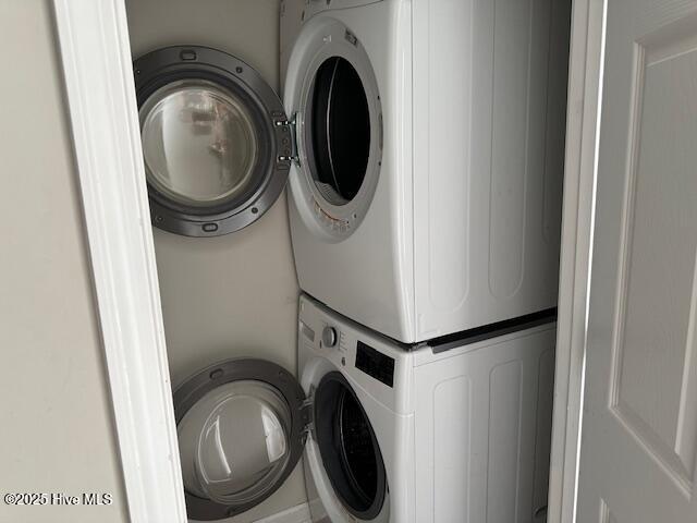 1855 Nixonton Road Elizabeth City, NC 27909 - Photo 6 of 13 The laundry takes great advantage of the space!