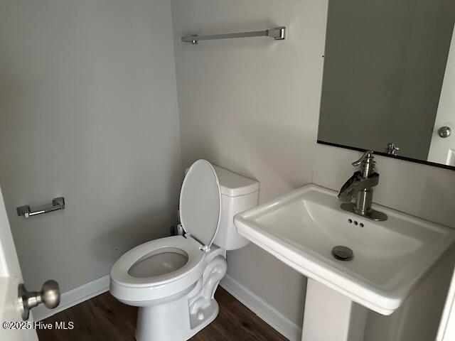 1855 Nixonton Road Elizabeth City, NC 27909 - Photo 7 of 13 The half bath.