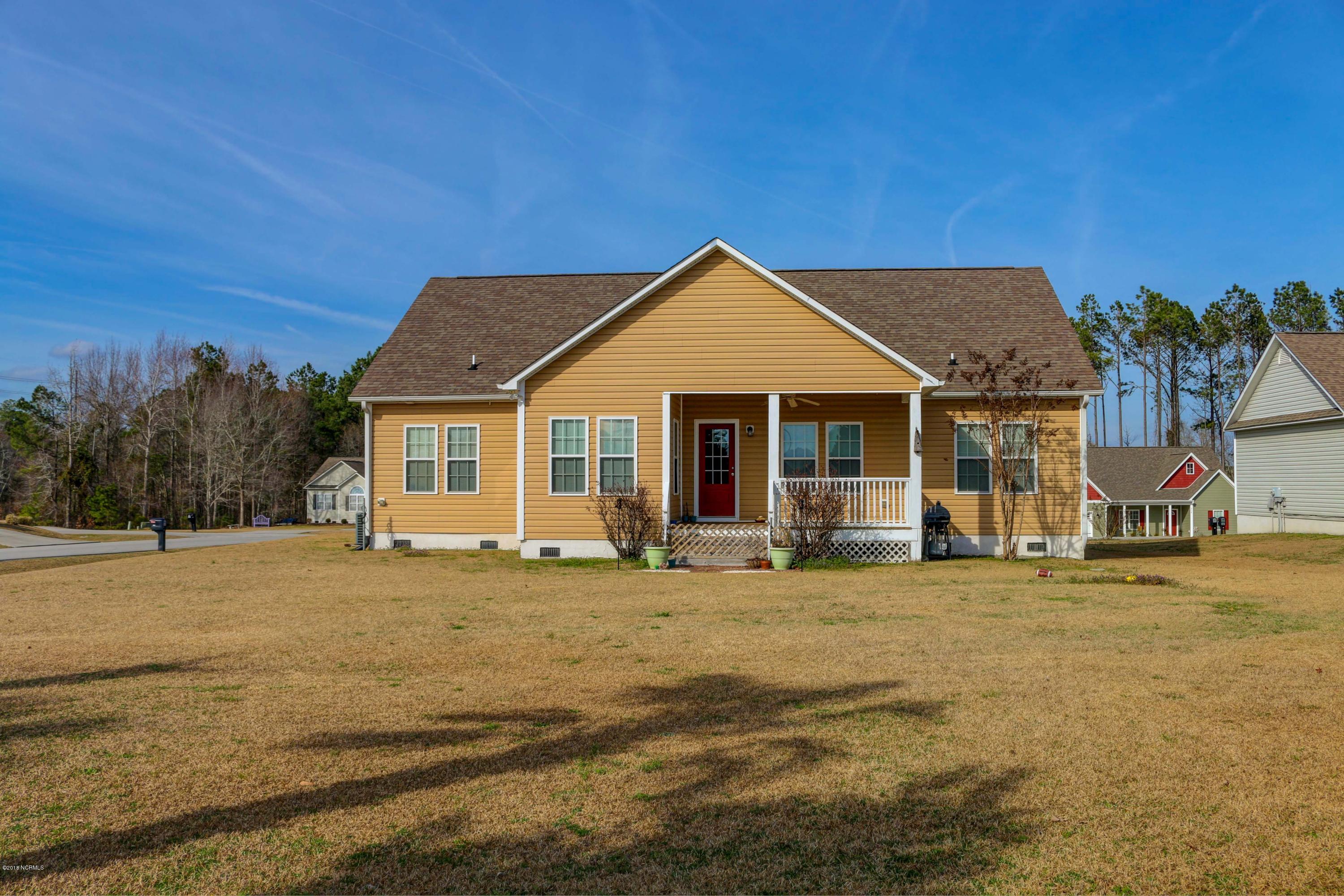 100 Echo Ridge Road Cape Carteret, NC 28584 - Photo 26 of 33 Back View