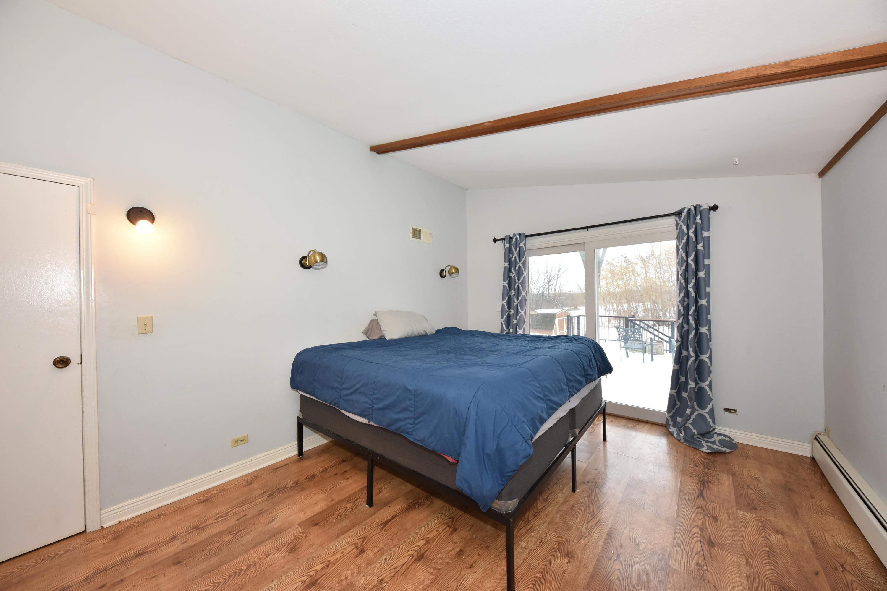 10156 South Nicholson Road Oak Creek, WI 53154 - Photo 13 of 37 16