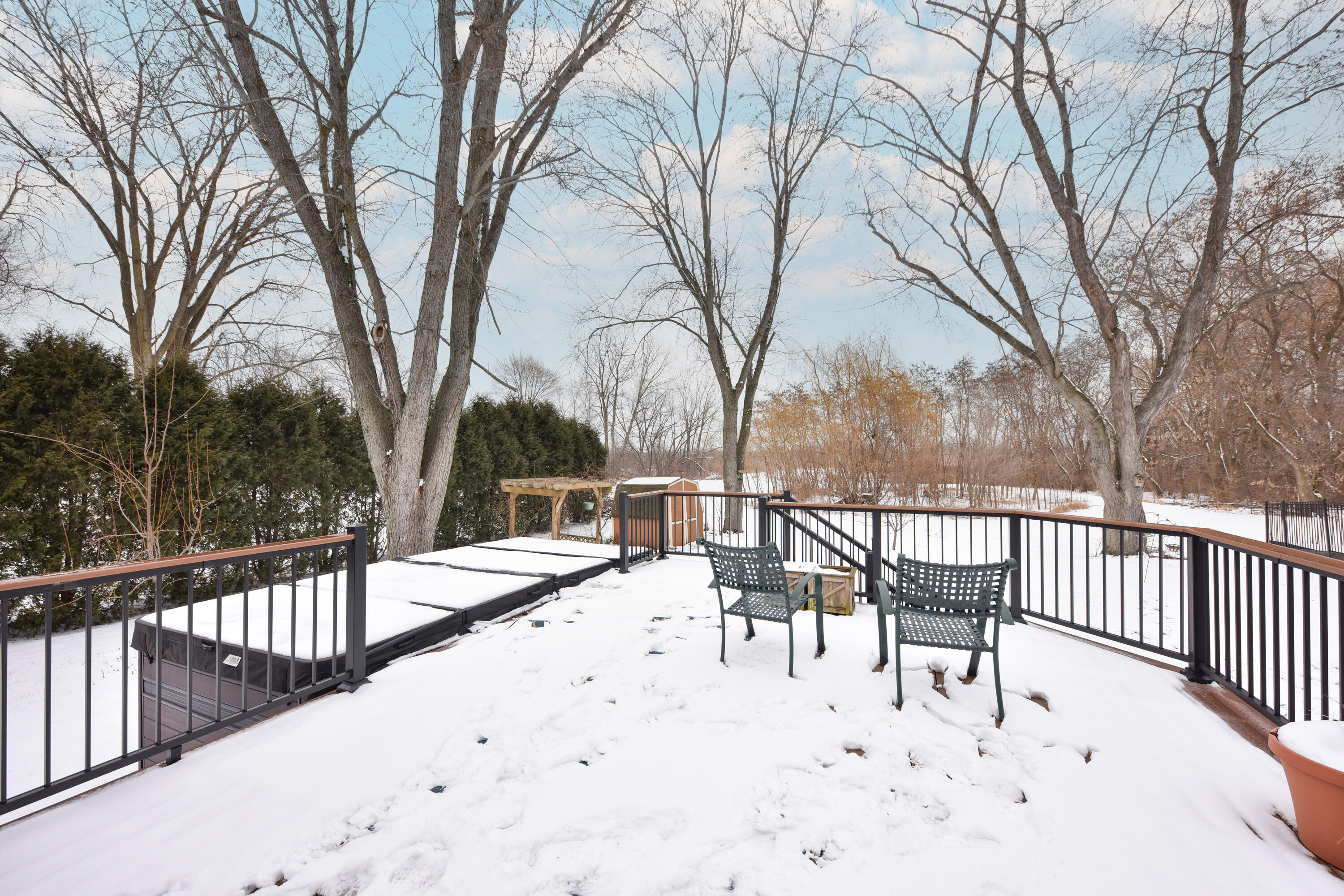 10156 South Nicholson Road Oak Creek, WI 53154 - Photo 34 of 37 37