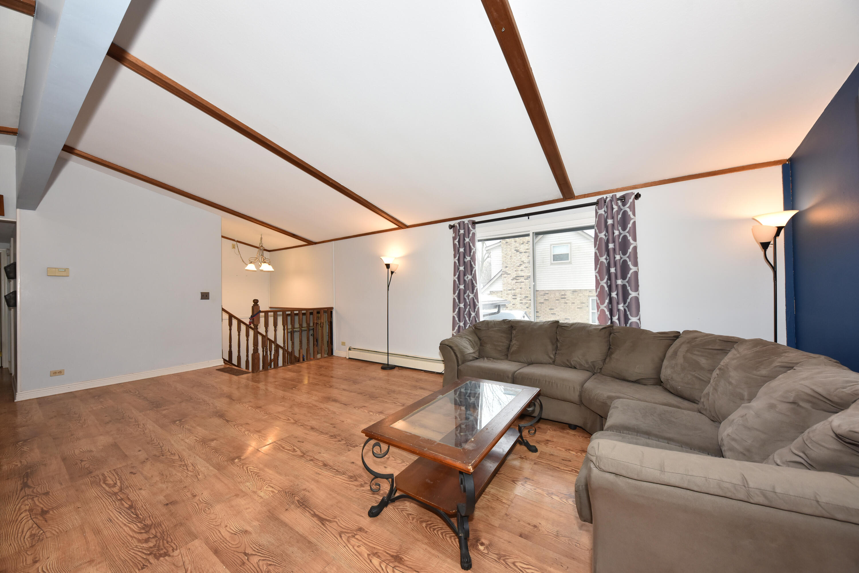 10156 South Nicholson Road Oak Creek, WI 53154 - Photo 5 of 37 8