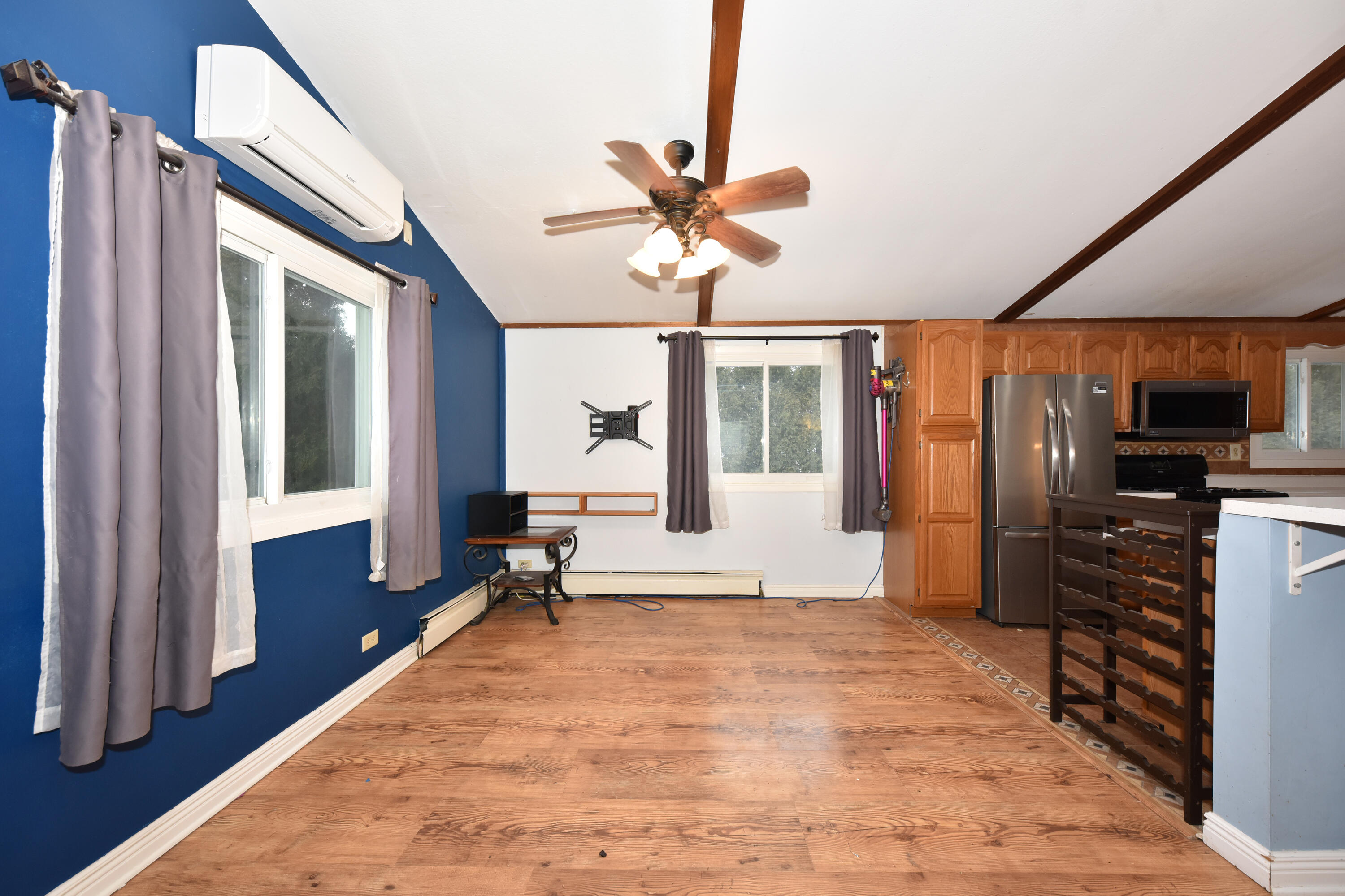 10156 South Nicholson Road Oak Creek, WI 53154 - Photo 7 of 37 10