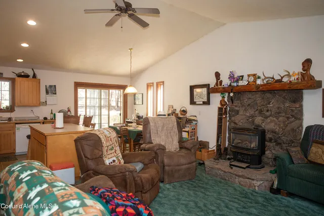 $649,000 | 681 Hummingbird Lane, Blanchard, ID 83804