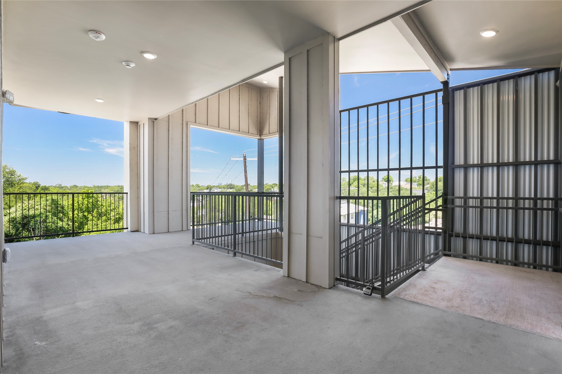 1811 Webberville Road, Unit 1209 Austin, TX 78721 - Photo 21 of 27
