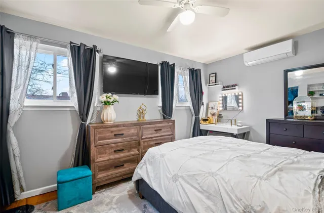 $730,000 | 113-34 Springfield Boulevard | Queens Village