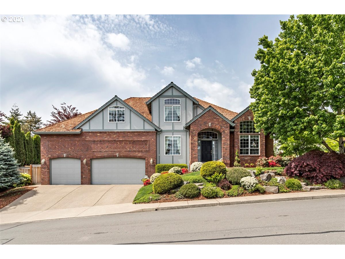 11799 Southwest Aspen Ridge Drive Tigard, OR 97224 - Photo 1 of 32 Gallery Image 1