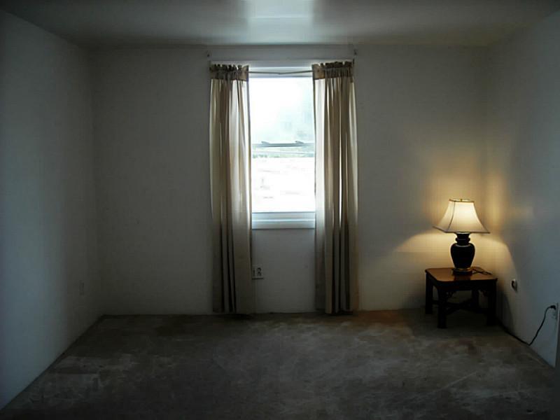 307 Ella Street McKees Rocks, PA 15136 - Photo 14 of 19 Bedroom.