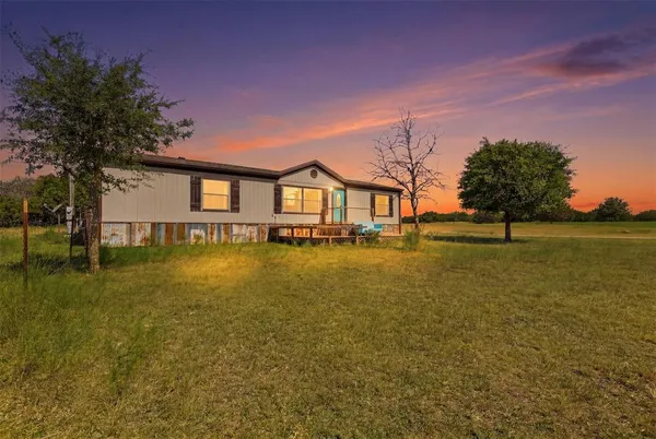 $415,000 | 9132 Windmill Court East, Cleburne, TX 76033