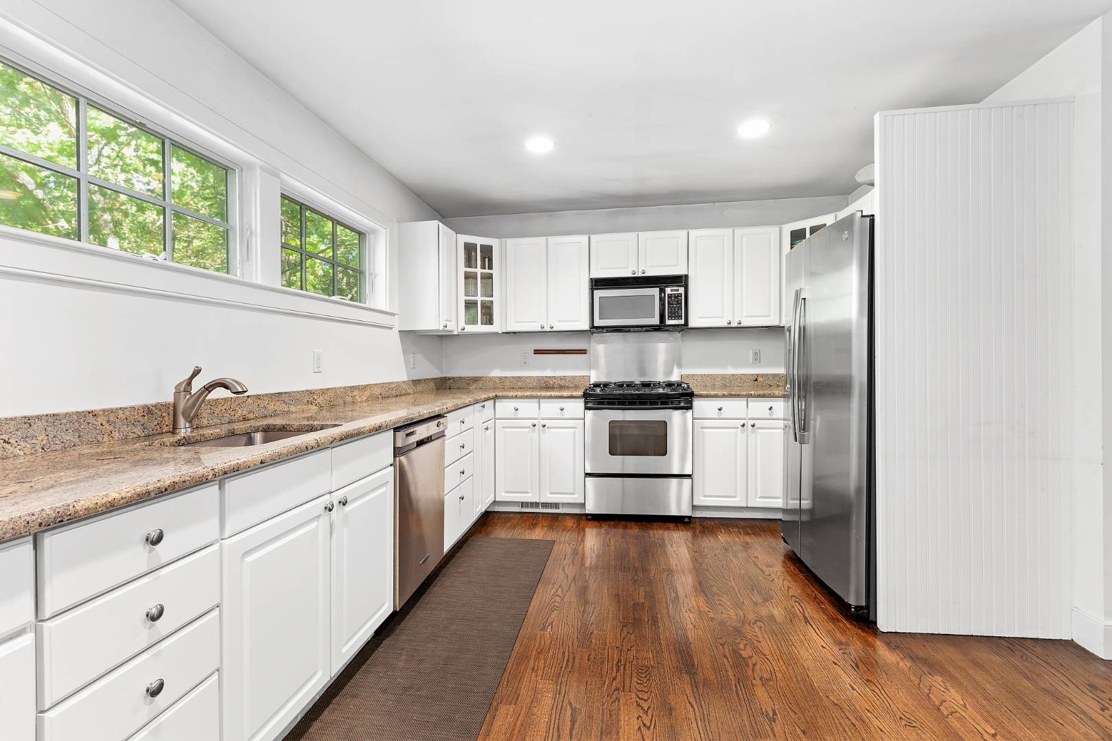 25 Old Sag Harbor Road Bridgehampton, NY 11963 - Photo 9 of 16 Gallery Image 9