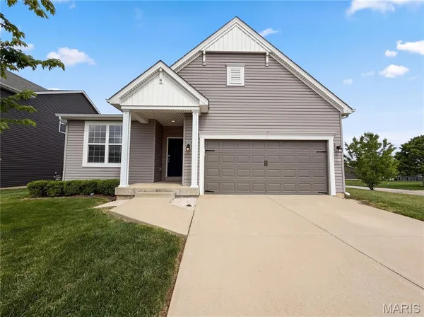 $398,000 | 1034 Sweet River Drive, St. Paul, MO 63366