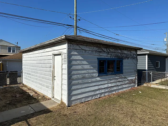 $299,500 | 2922 North Natchez Avenue, Chicago, IL 60634