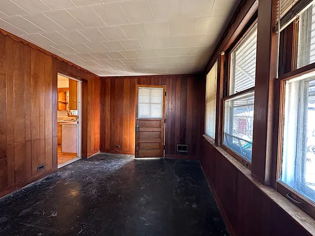 $299,500 | 2922 North Natchez Avenue, Chicago, IL 60634