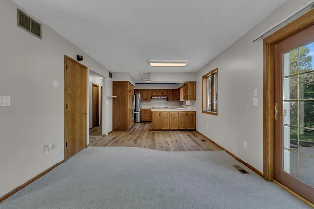 $260,000 | 706 7th Avenue Northwest, Clara City, MN 56222