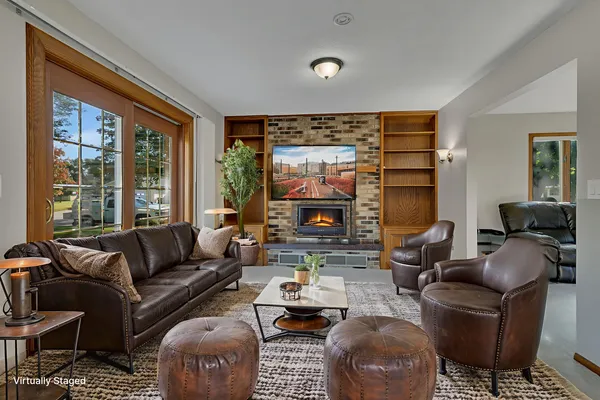 $250,000 | 706 7th Avenue Northwest, Clara City, MN 56222