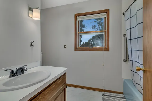 $260,000 | 706 7th Avenue Northwest, Clara City, MN 56222