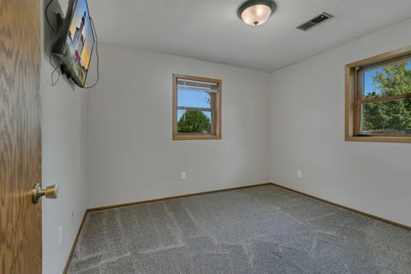 $250,000 | 706 7th Avenue Northwest, Clara City, MN 56222