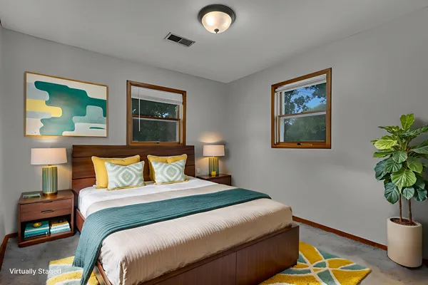 $250,000 | 706 7th Avenue Northwest, Clara City, MN 56222