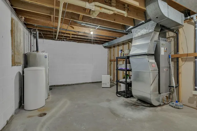 $260,000 | 706 7th Avenue Northwest, Clara City, MN 56222