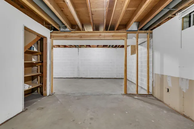 $260,000 | 706 7th Avenue Northwest, Clara City, MN 56222