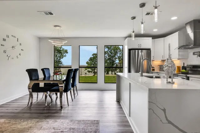 $449,000 | 118 Hickory Pines, Livingston, TX 77351