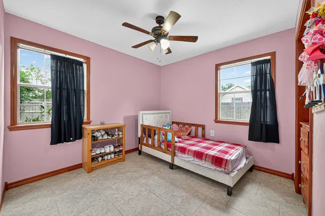 $280,000 | 403 White Street, Madisonville, TX 77864